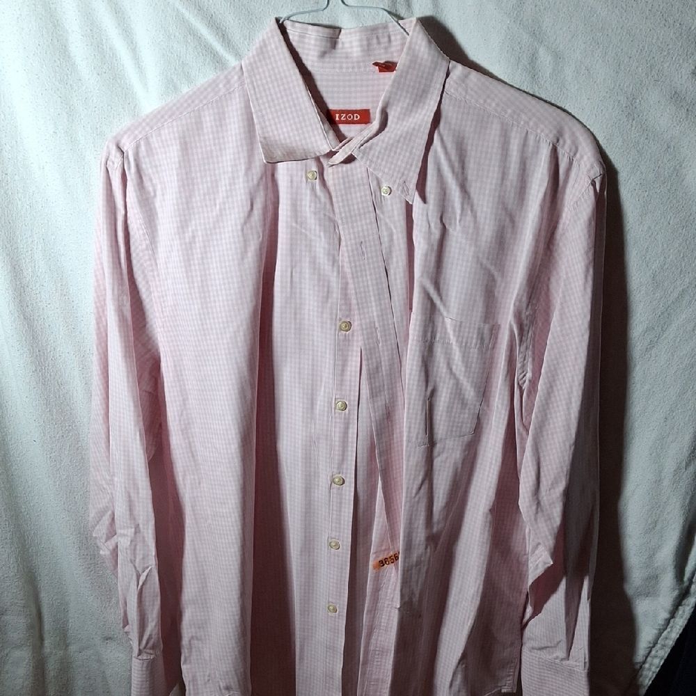 Izod Men's Pink Checkered Dress Shirt (Can127)